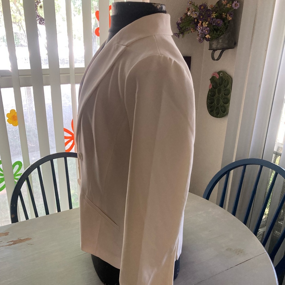 NWT Talbots Cream Blazer Classic Notched Lapel - Picture 3 of 11